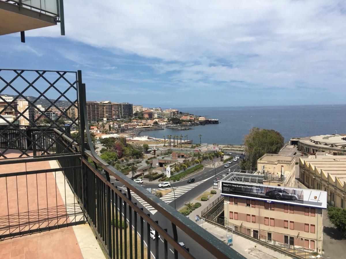 Europa Guest House Catania Esterno foto
