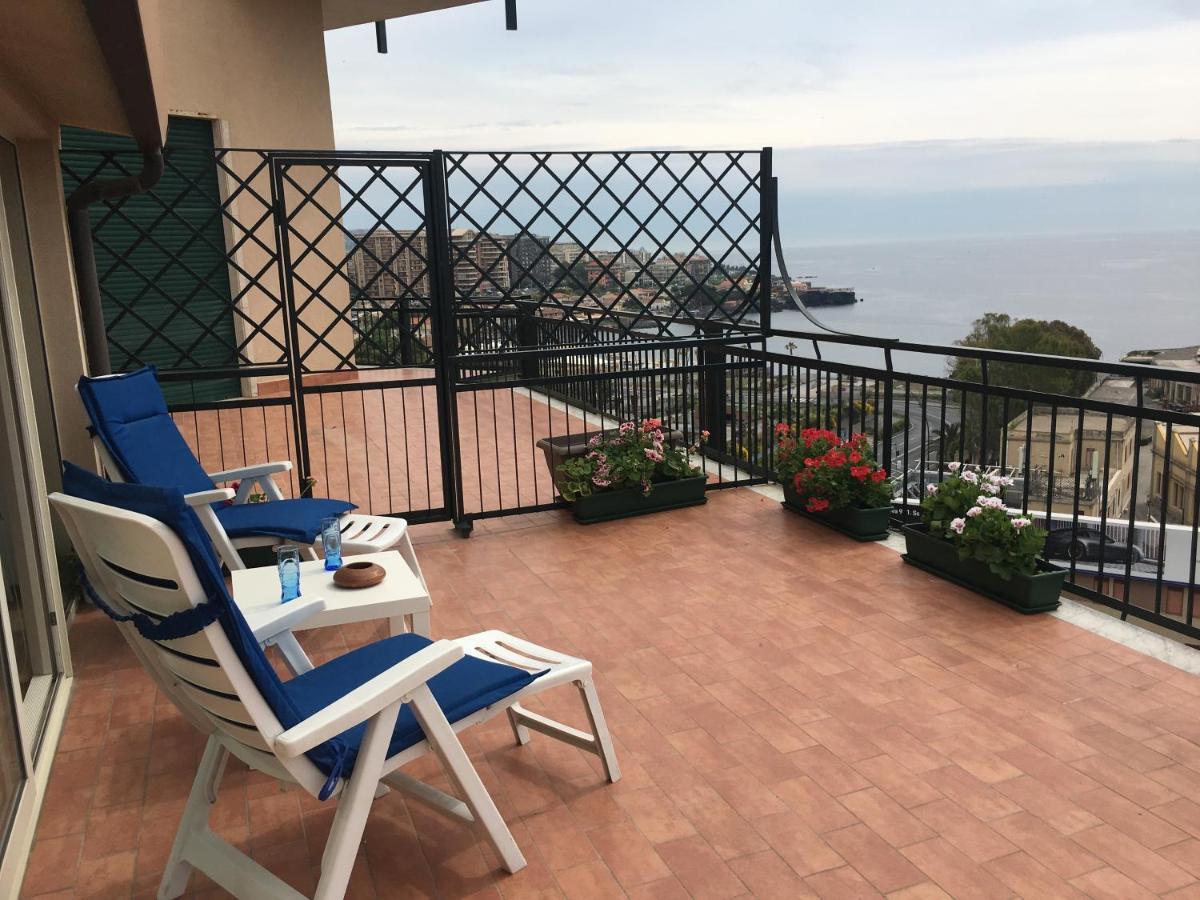 Europa Guest House Catania Esterno foto